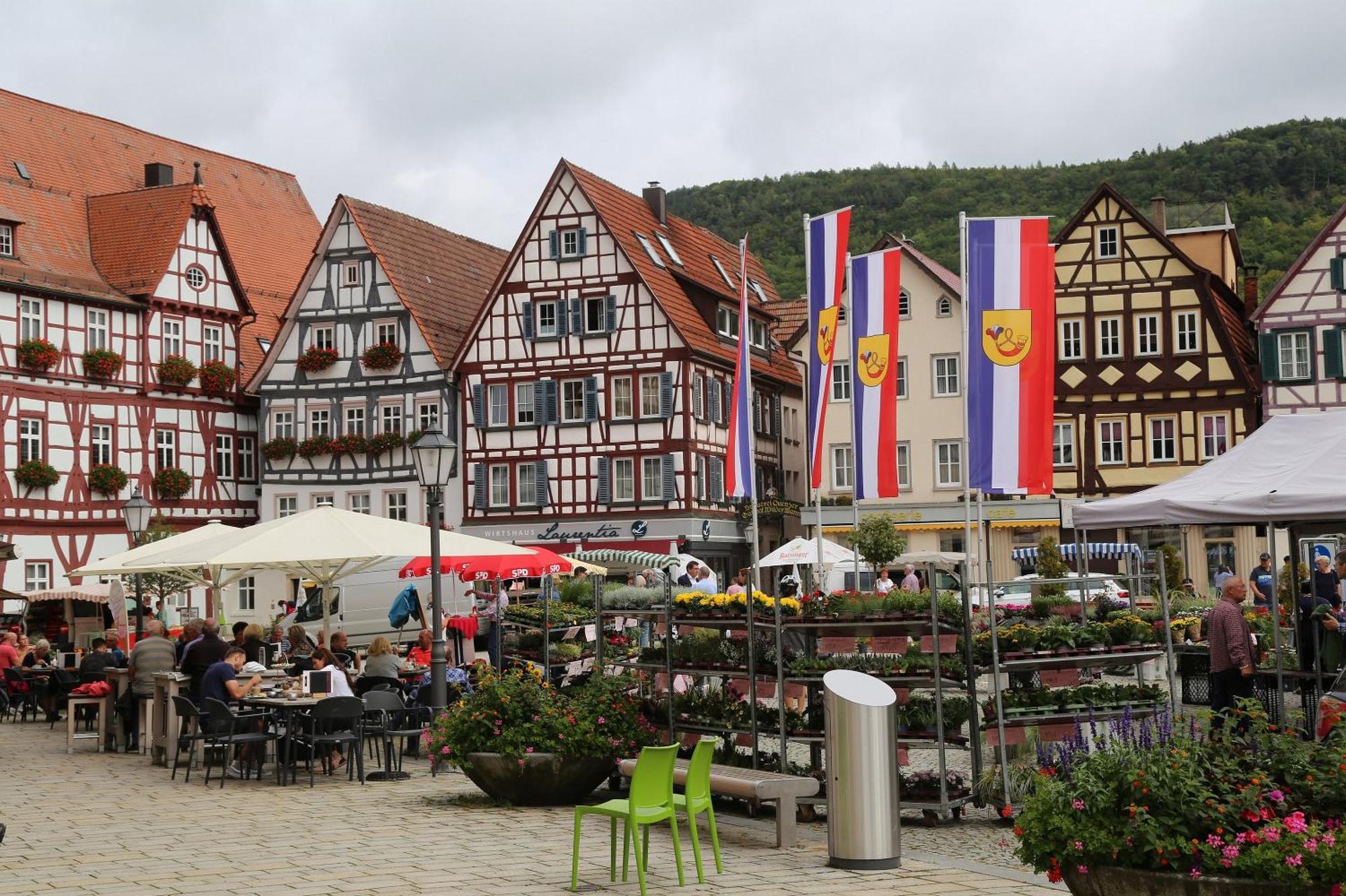 Haus Am Sonnenhuegel Lägenhet Bad Urach Exteriör bild